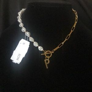 Adormía Pearl and Paperclip Initial Toggle Necklace